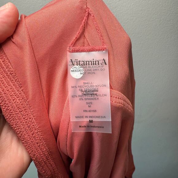 Vitamin A Terracotta Scoop Neck Ripple Texture One Piece Swimsuit Size Medium - Picture 8 of 9